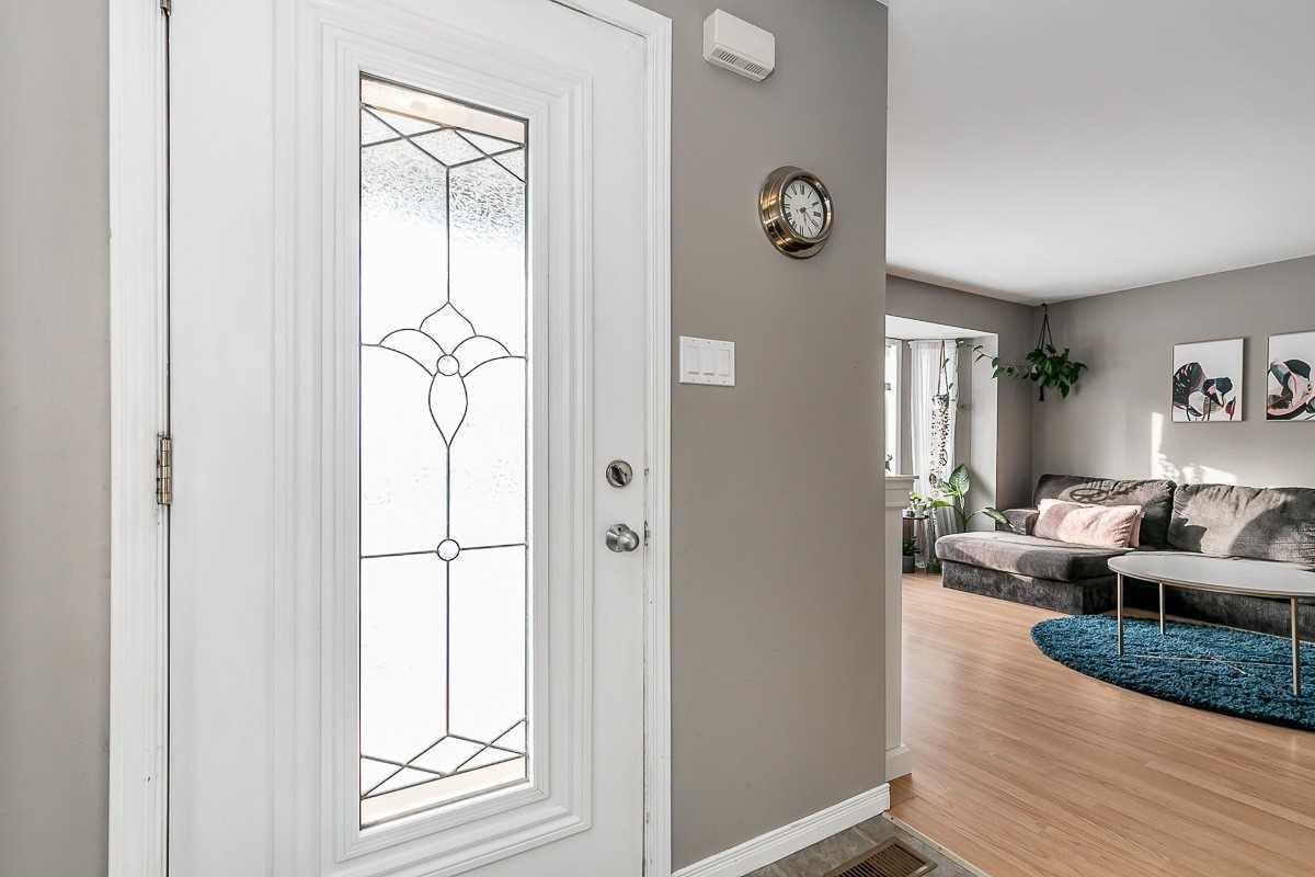 318 Andrew St
