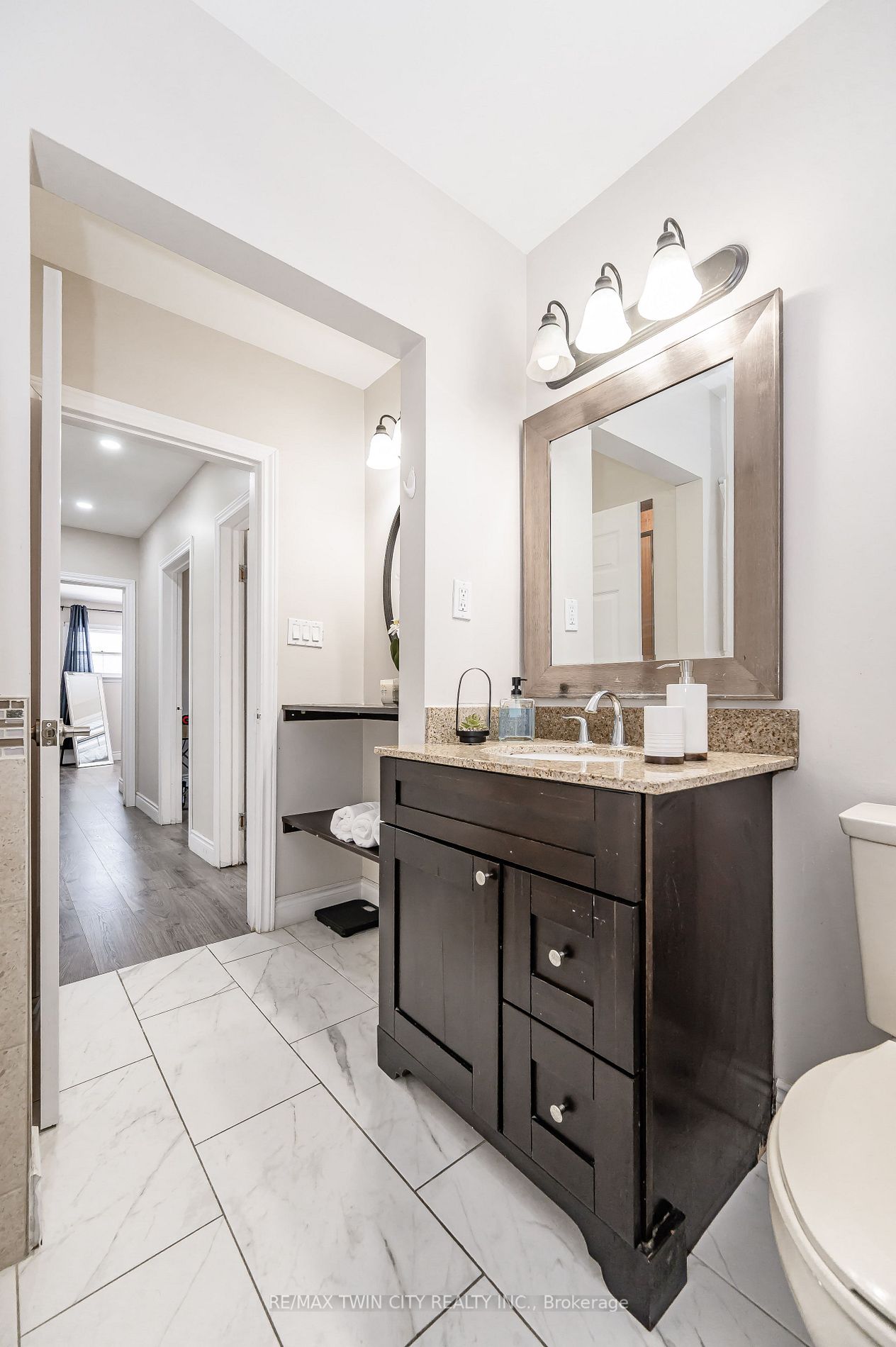 Listing X5913340 - Large Photo # 17