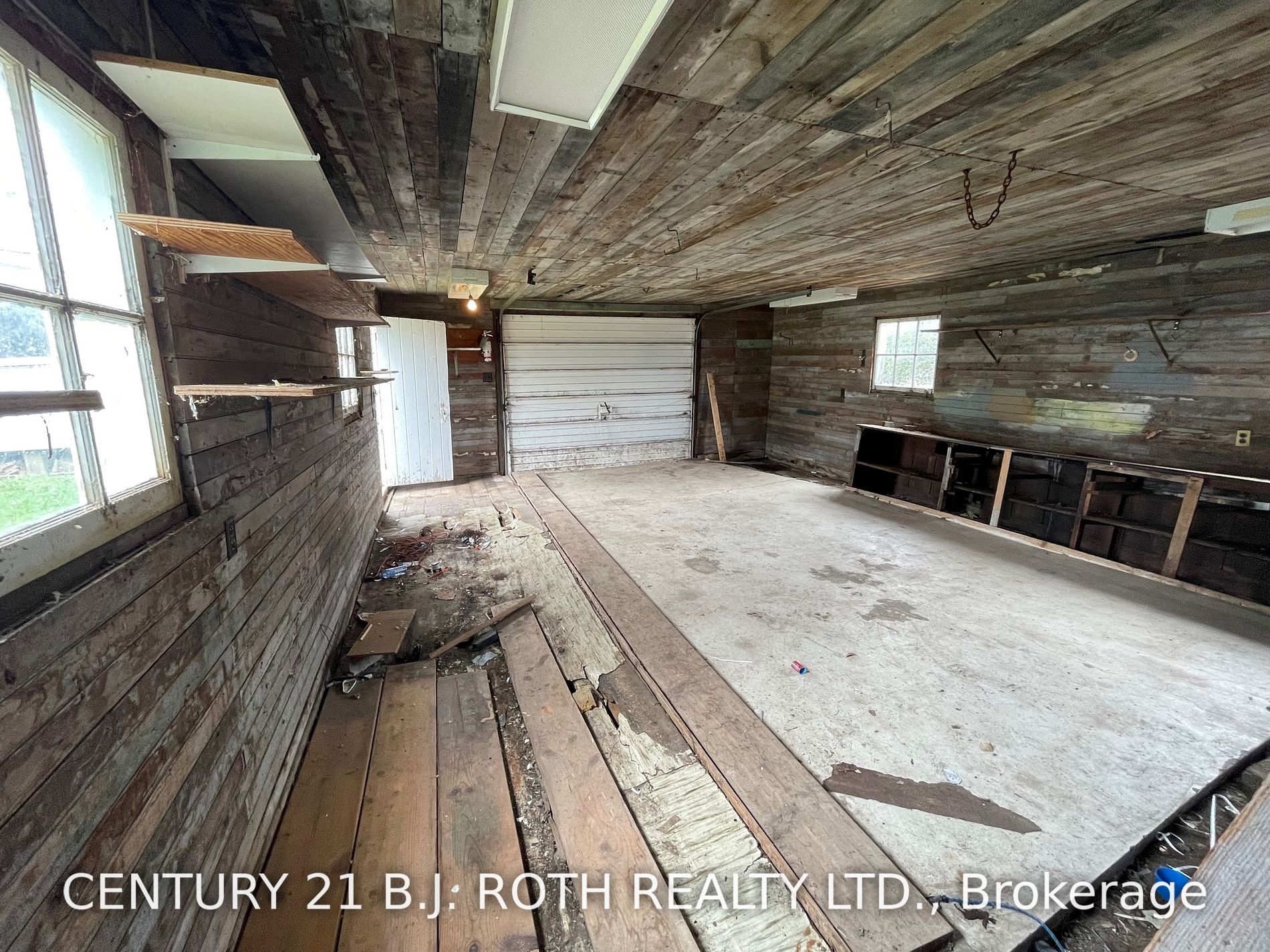 1863 Victoria Rd