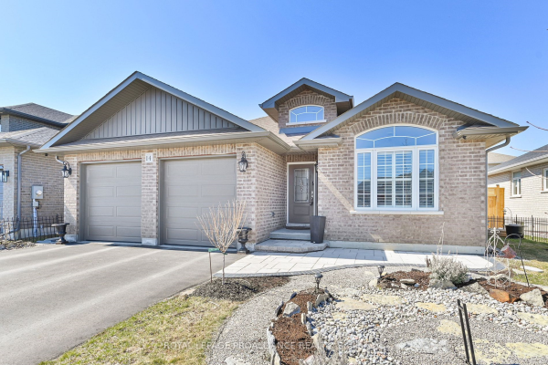 14 Hummingbird Dr, Belleville