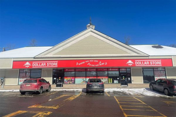 321 Muskoka Rd N, Huntsville