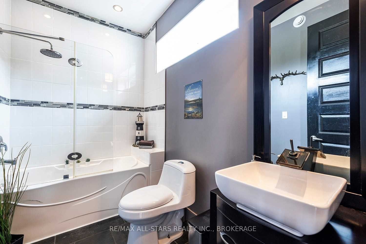 Listing X5918115 - Large Photo # 16