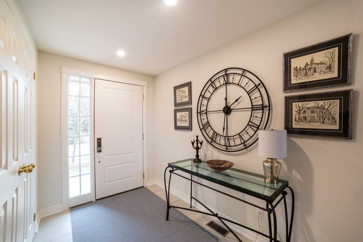 371 Wilson St E, #5