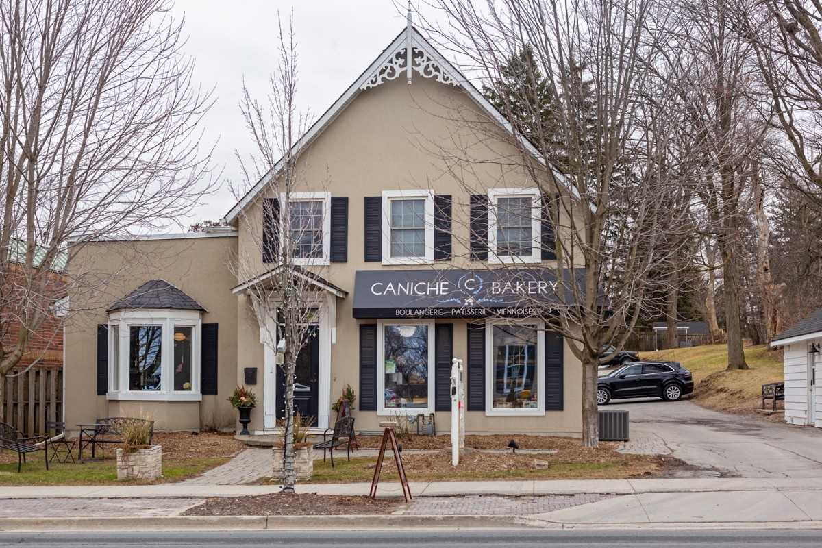 371 Wilson St E, #5