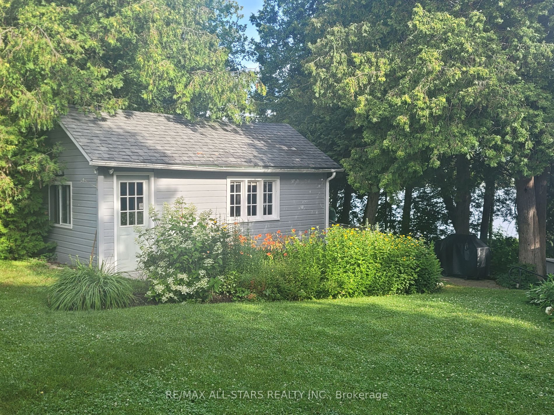 21 Potts Shore Road