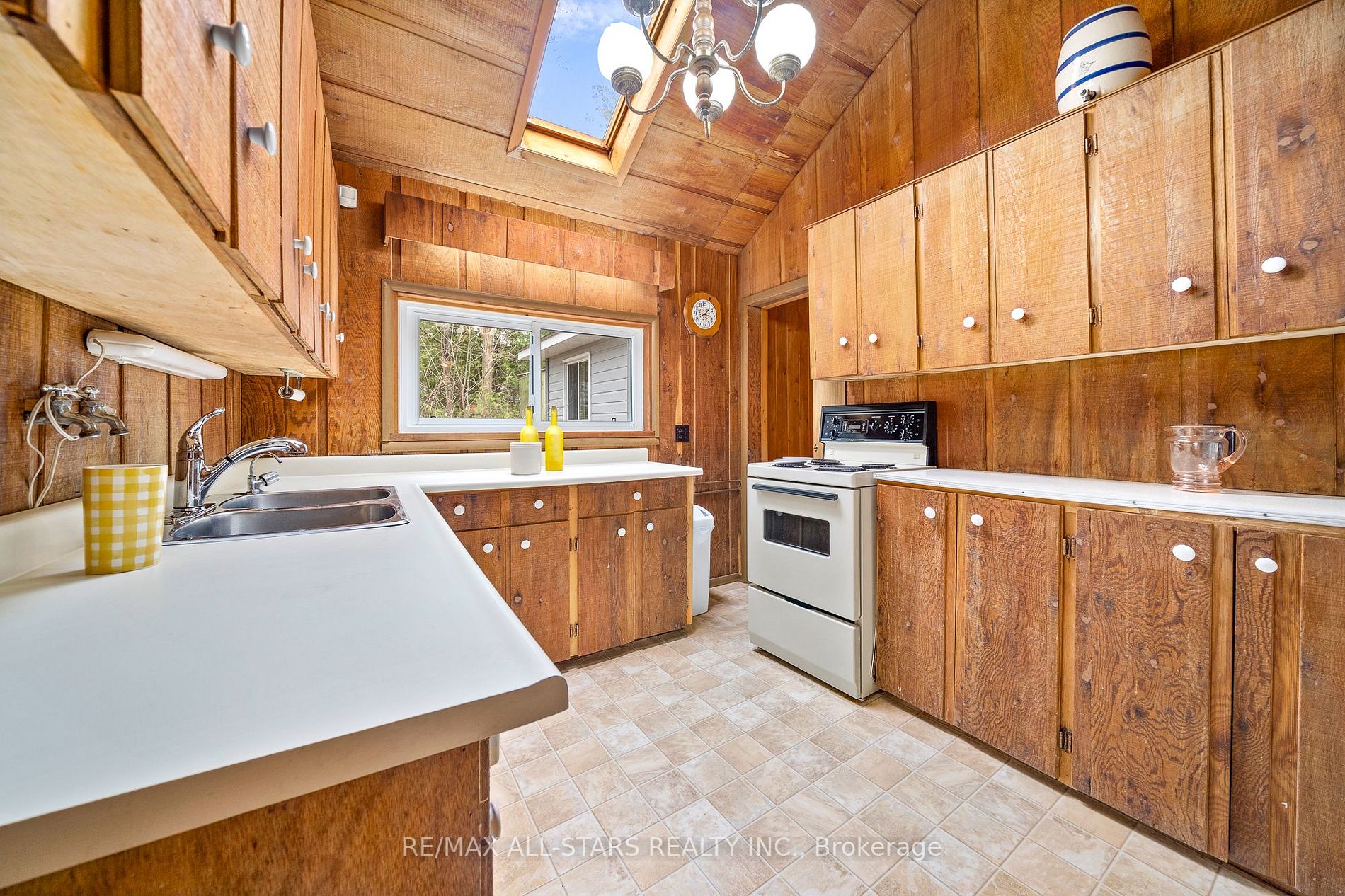 21 Potts Shore Road