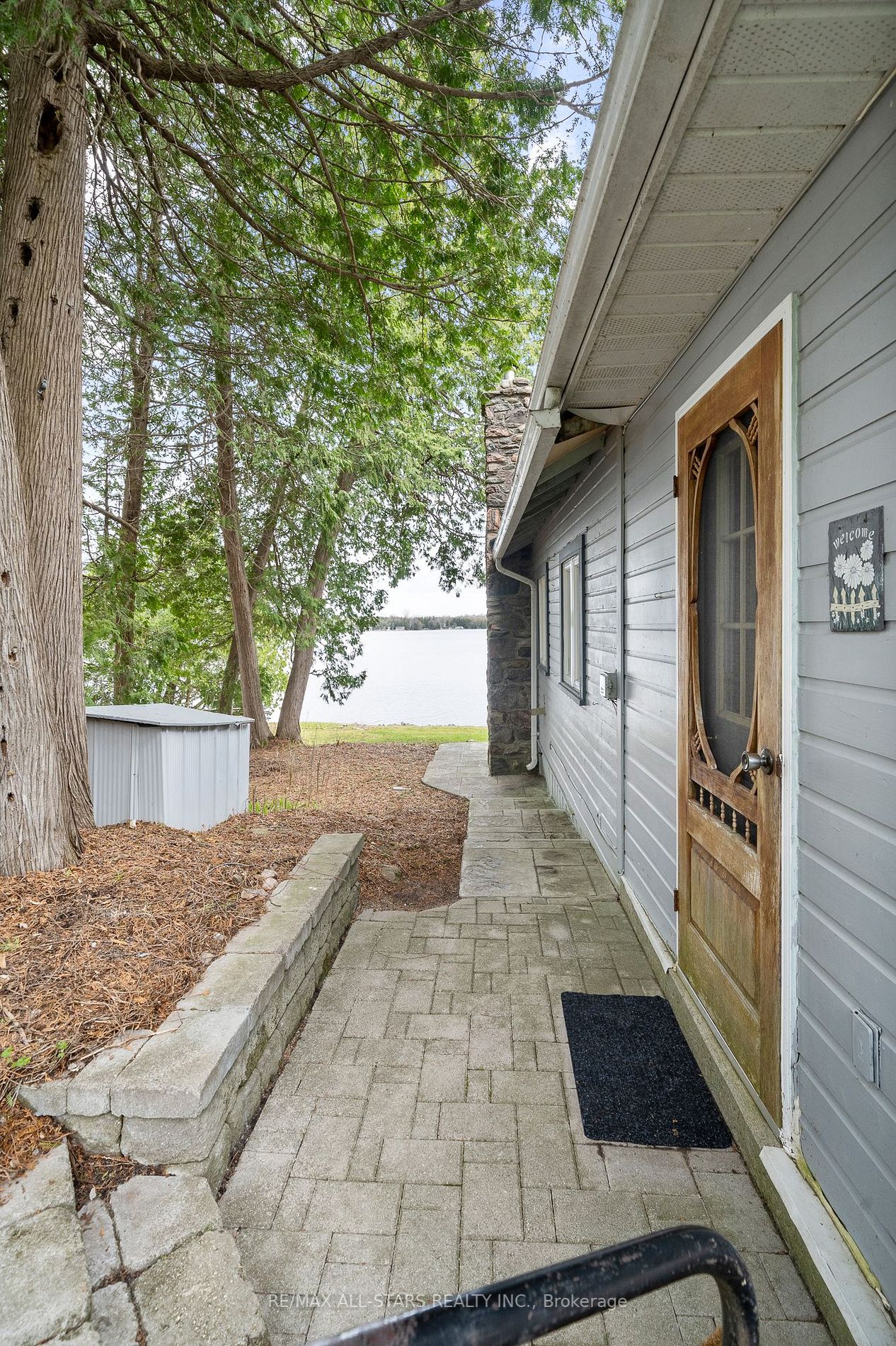 21 Potts Shore Road