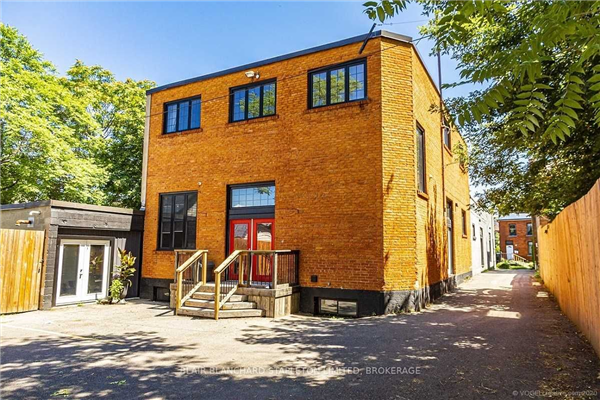 16 Myrtle Ave, Hamilton