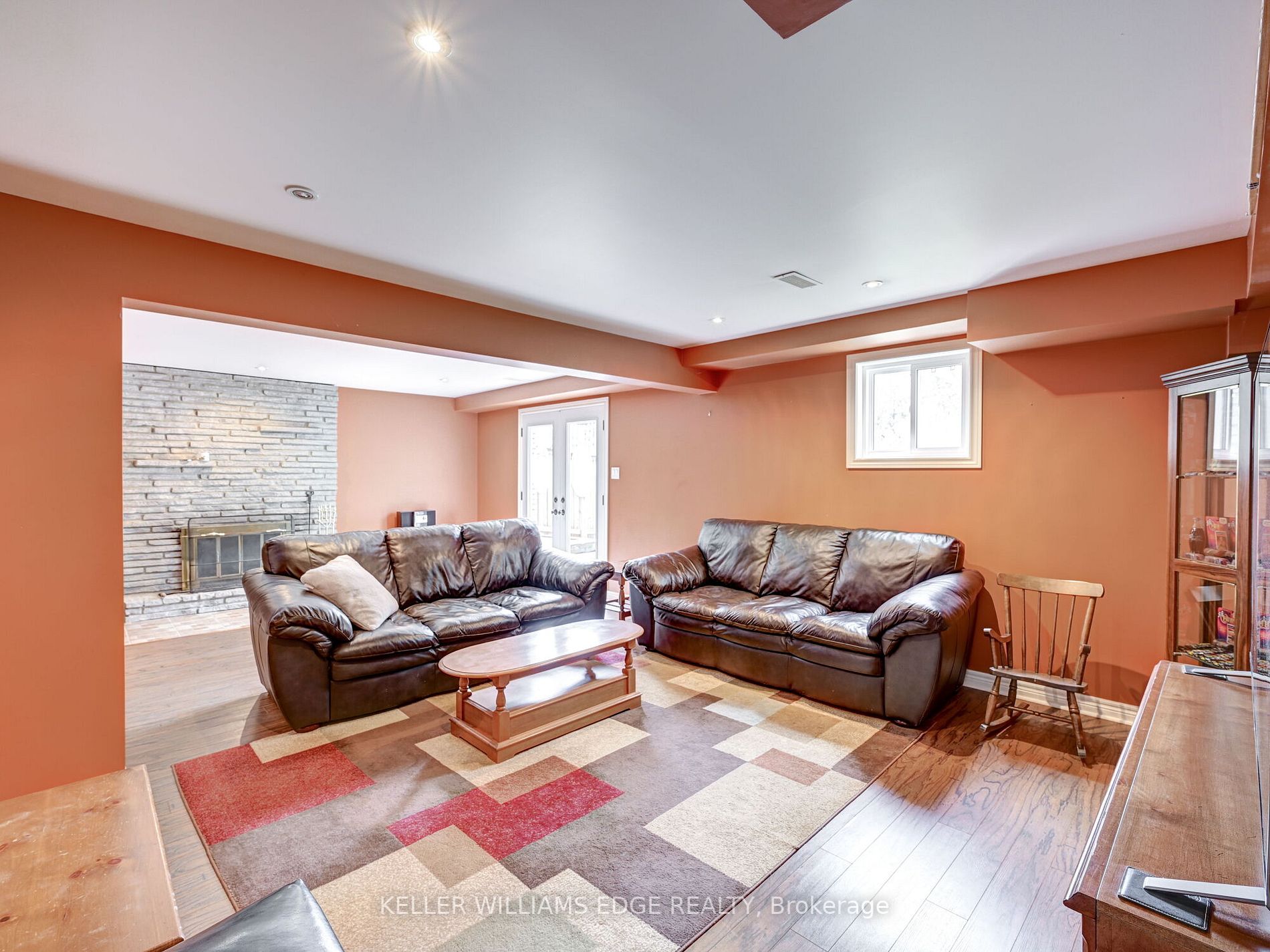 79 Ann St