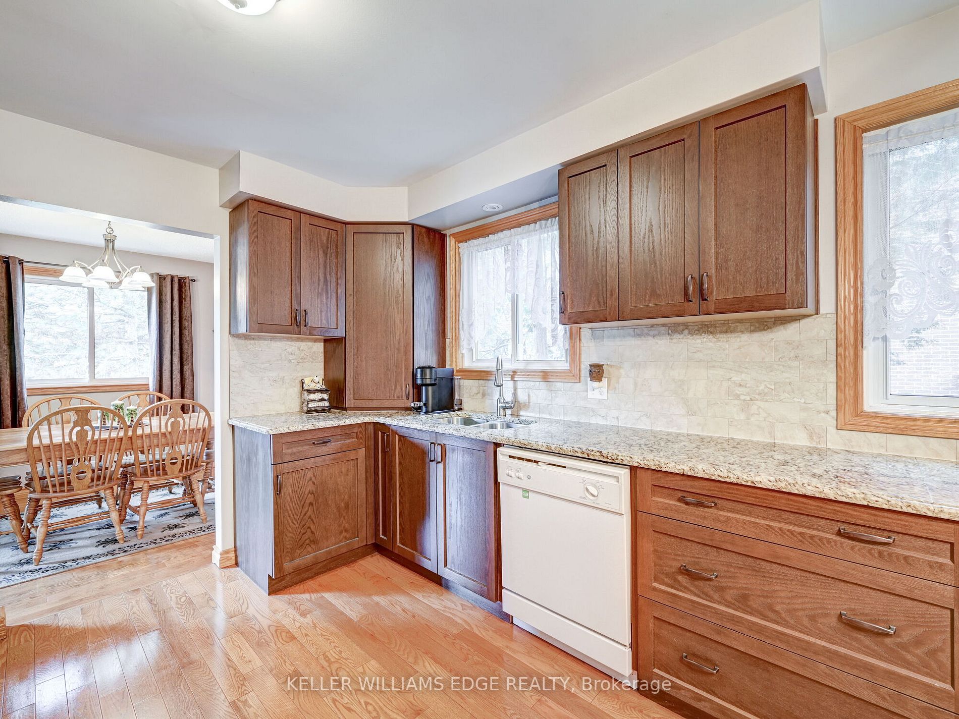 79 Ann St