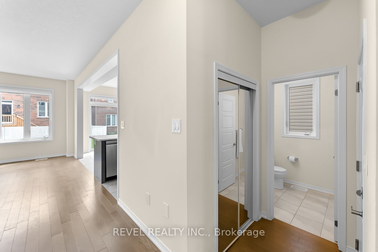 63 Esther Cres
