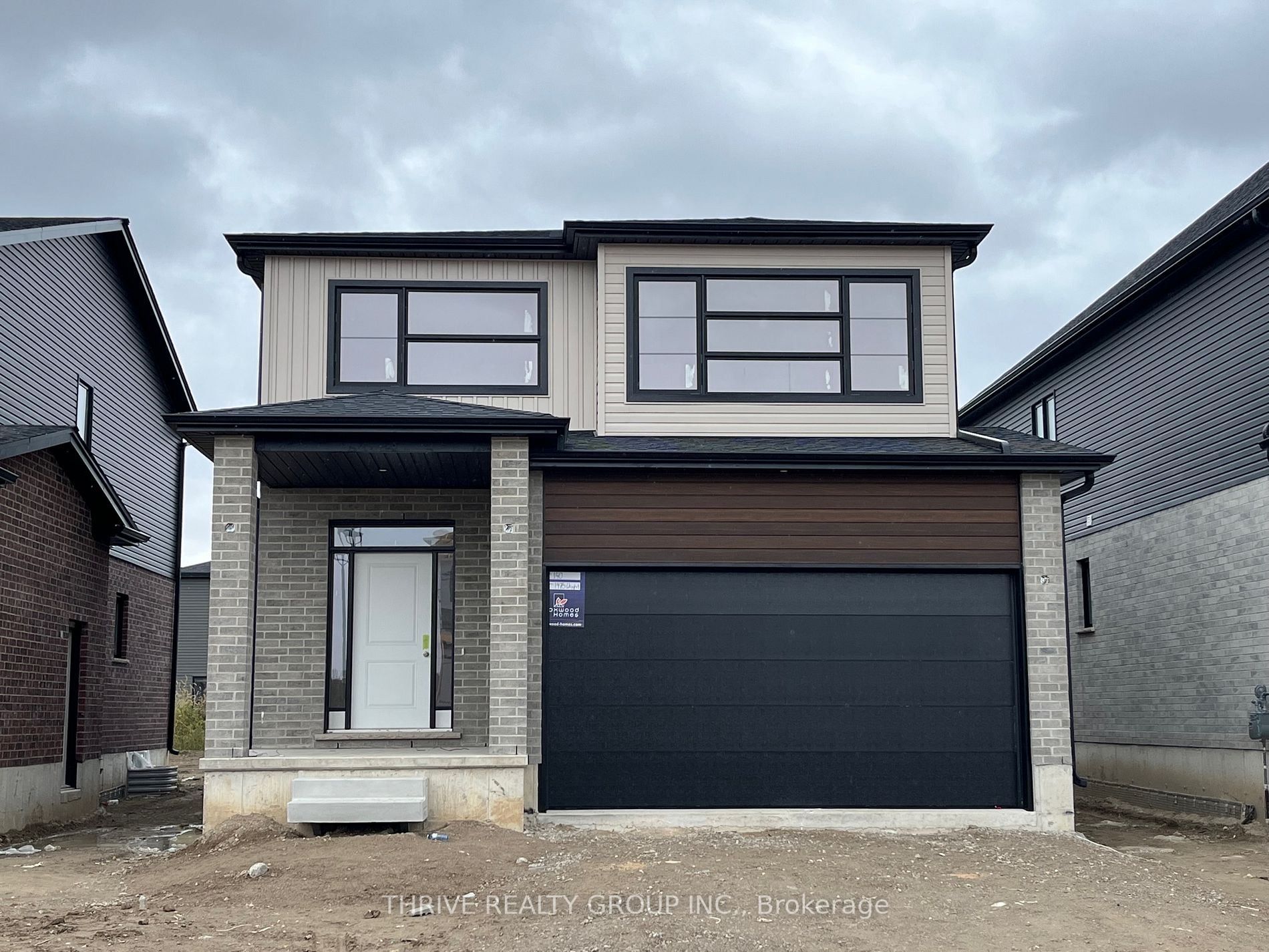 1475 Wright Crescent