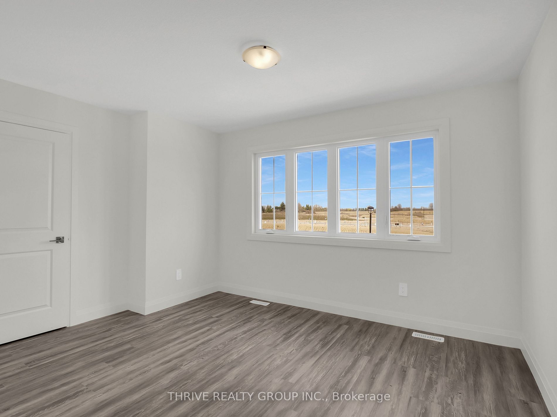 1454 Wright Crescent