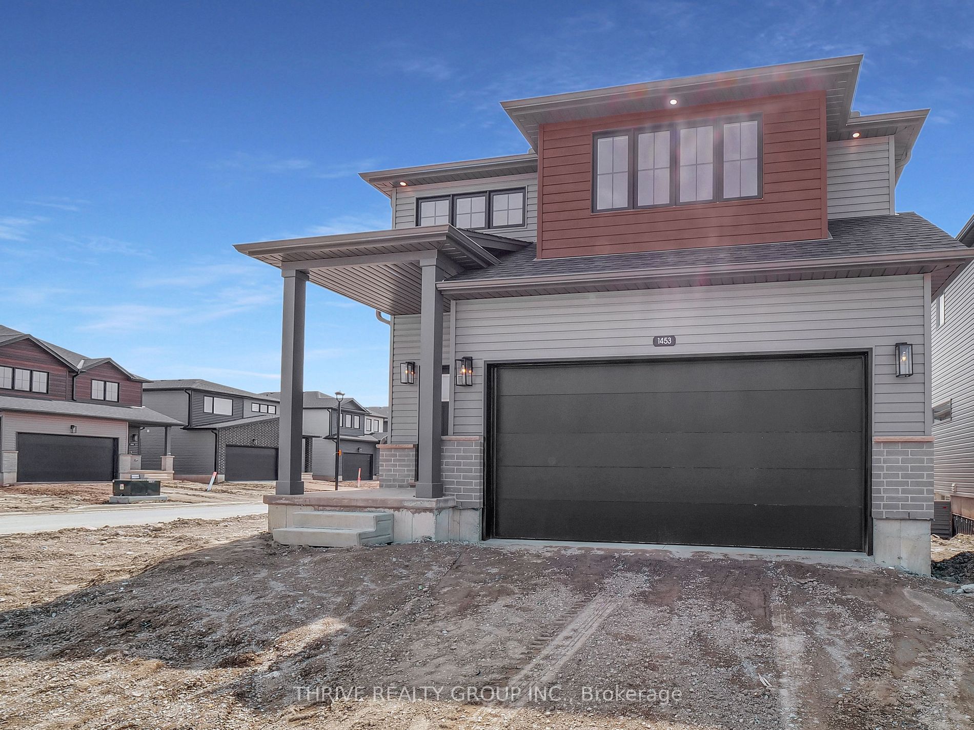 1454 Wright Crescent