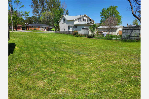 88 Ottawa St E, Havelock-Belmont-Methuen