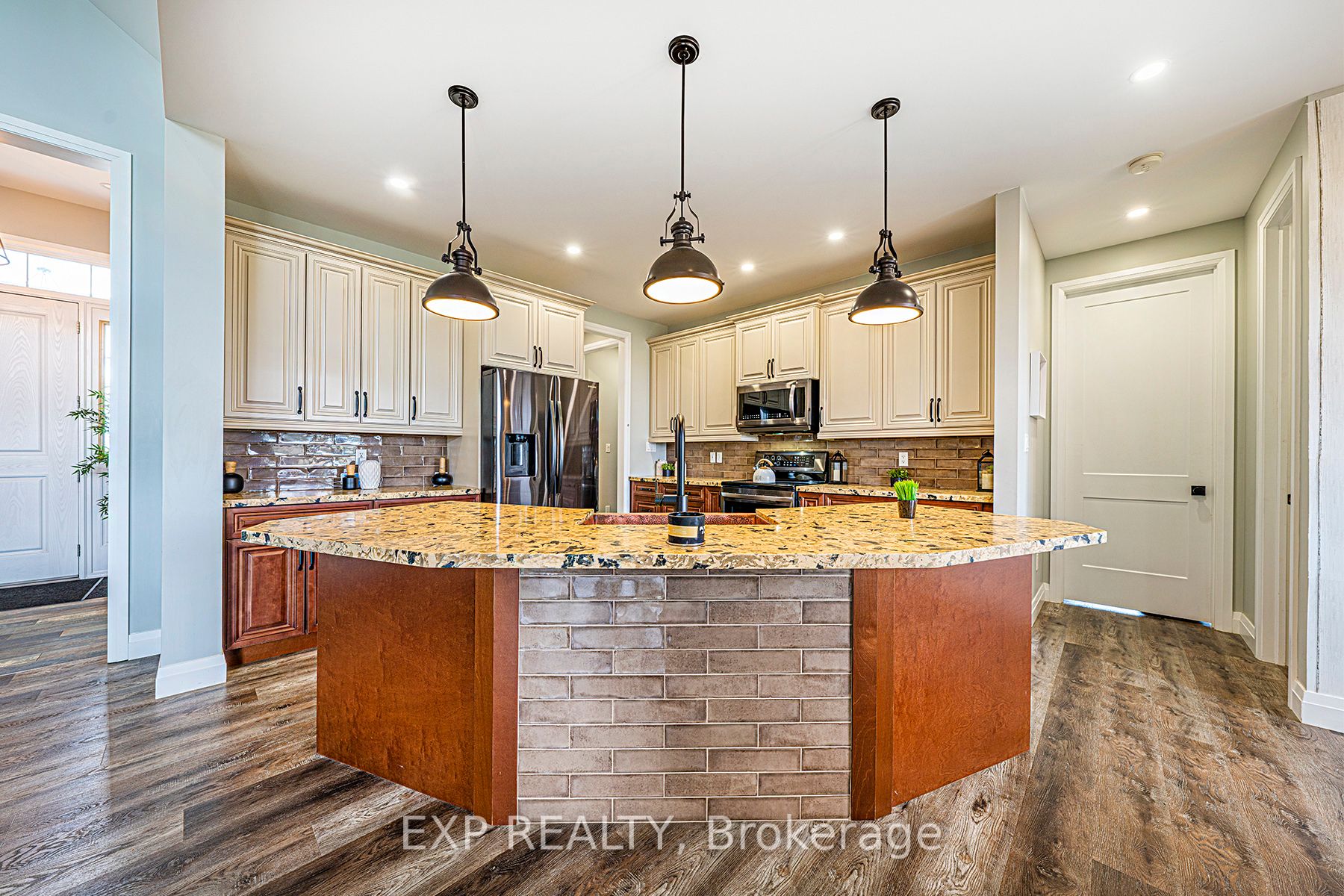Listing X5925944 - Large Photo # 12