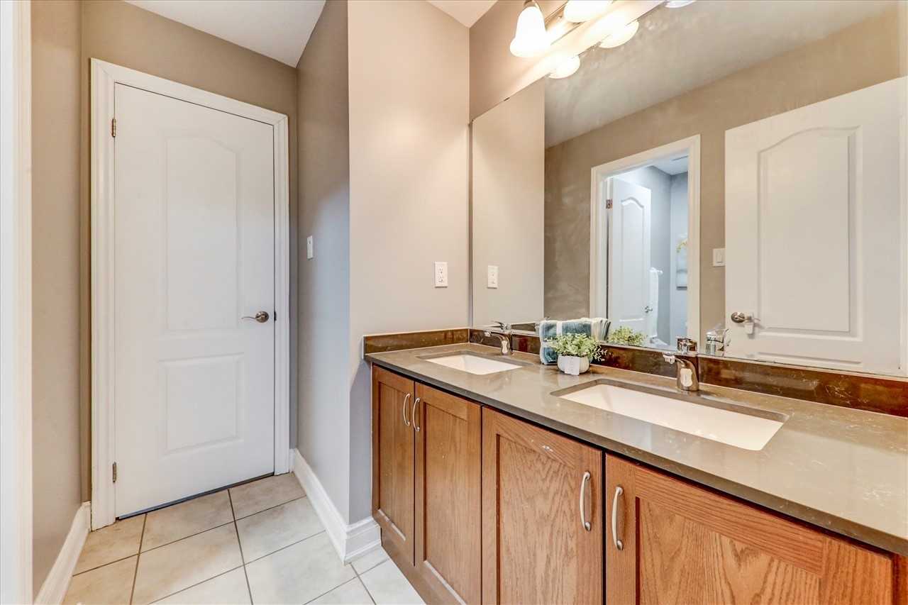Listing X5925989 - Large Photo # 31