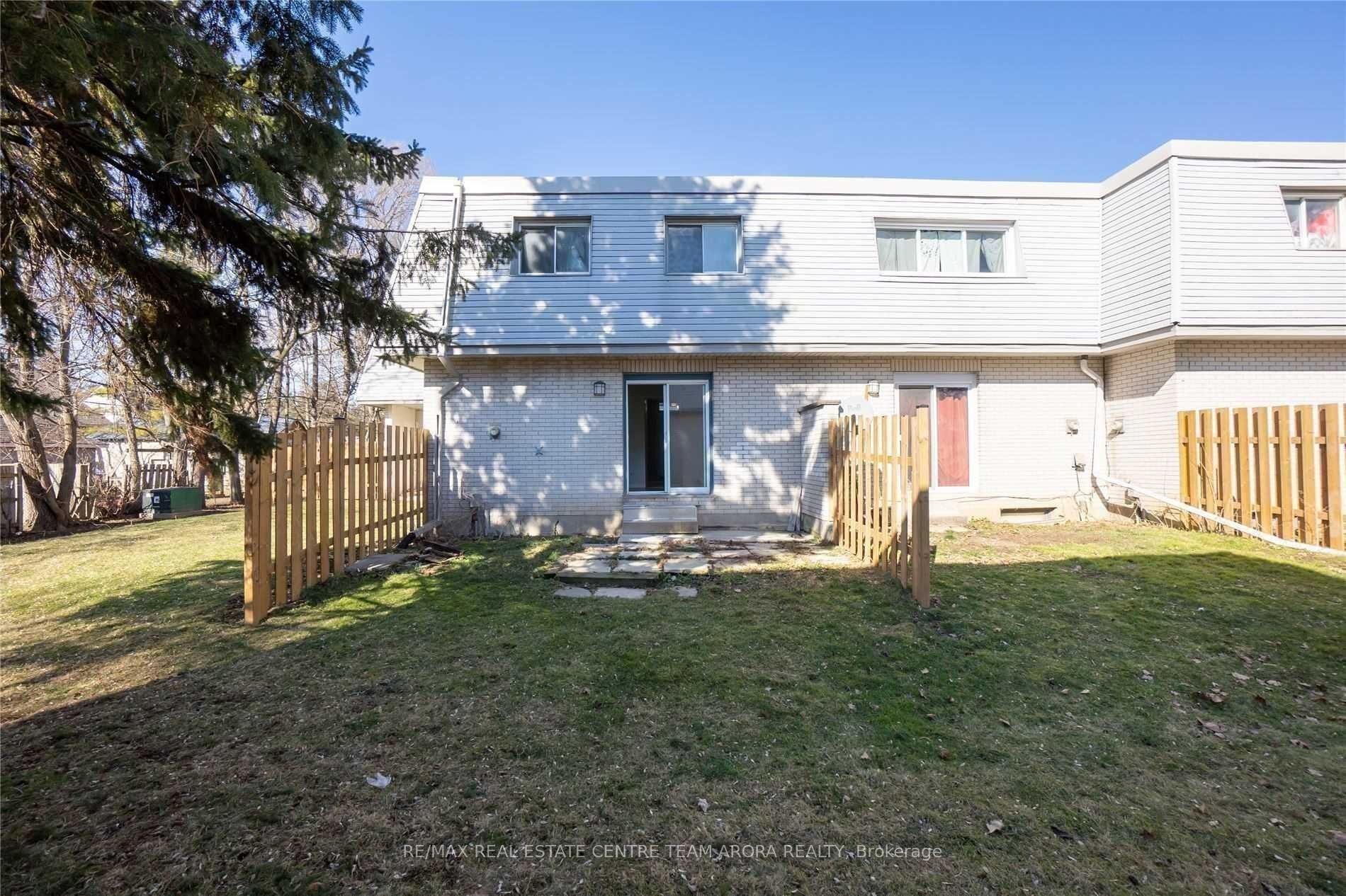 205 Boullee St, #26