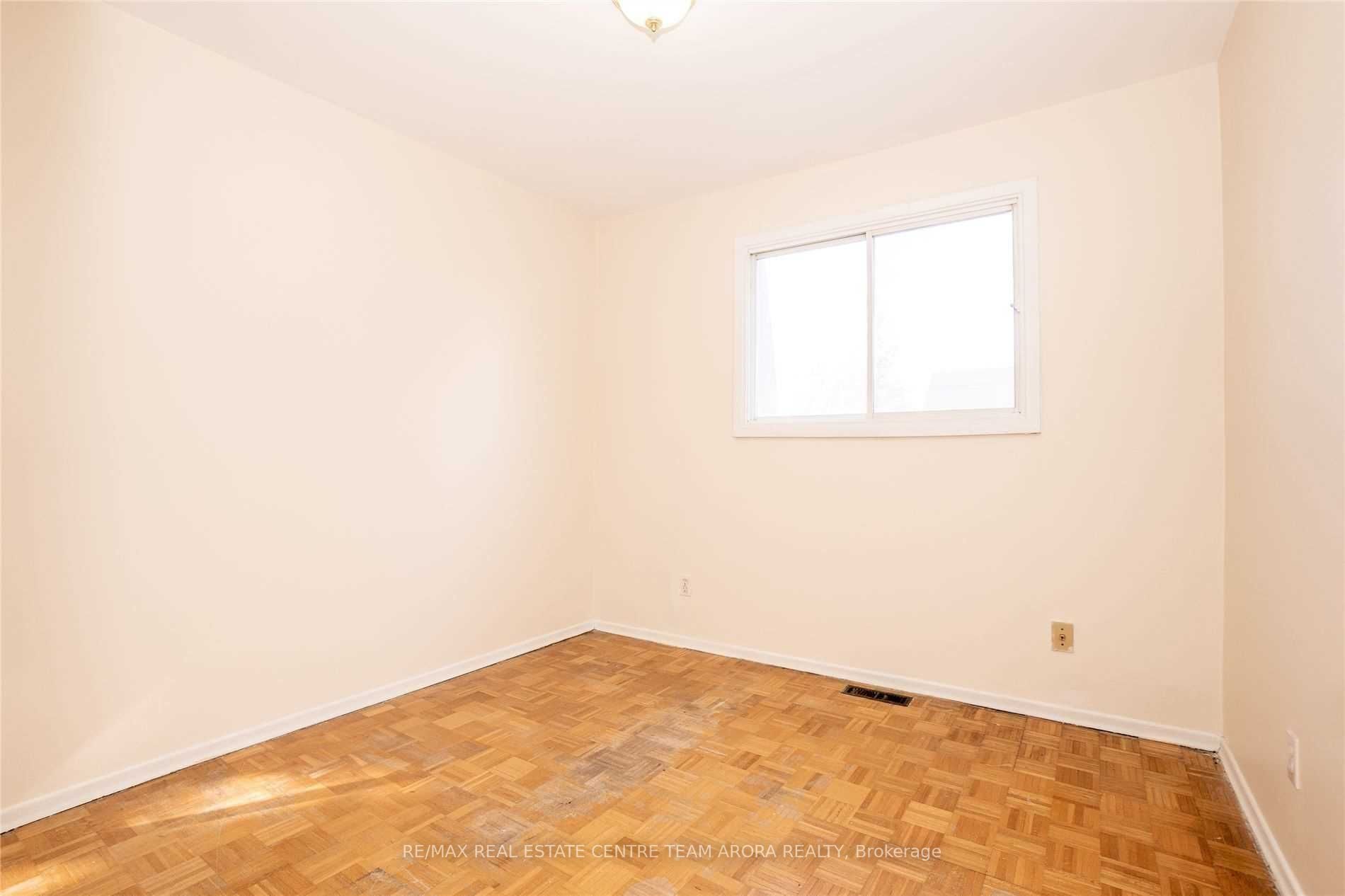 205 Boullee St, #26