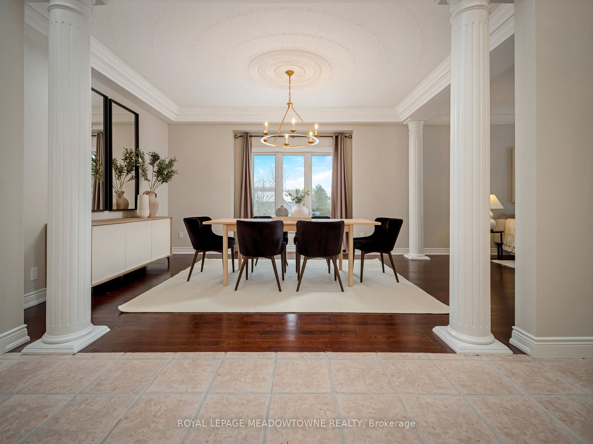 9 Palomino Drive