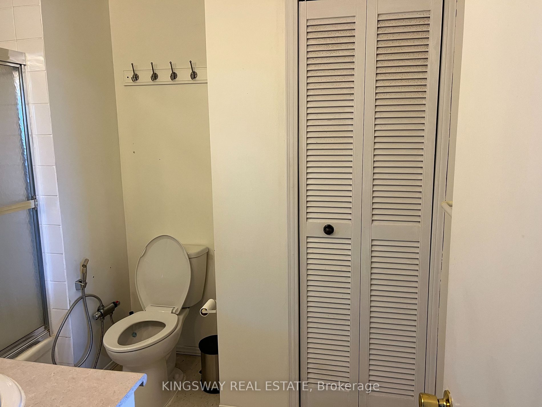 Listing X5926816 - Large Photo # 16