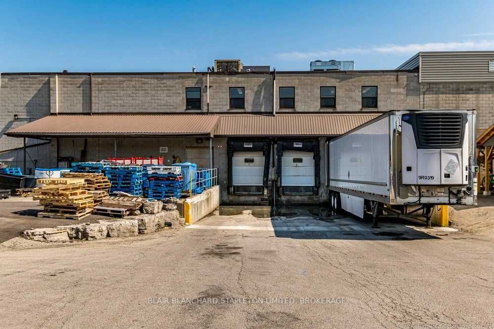 Listing X5928001 - Large Photo # 4