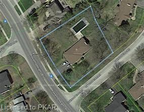 3 Oakwood Crescent