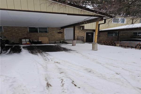 80 Churchill St, Waterloo
