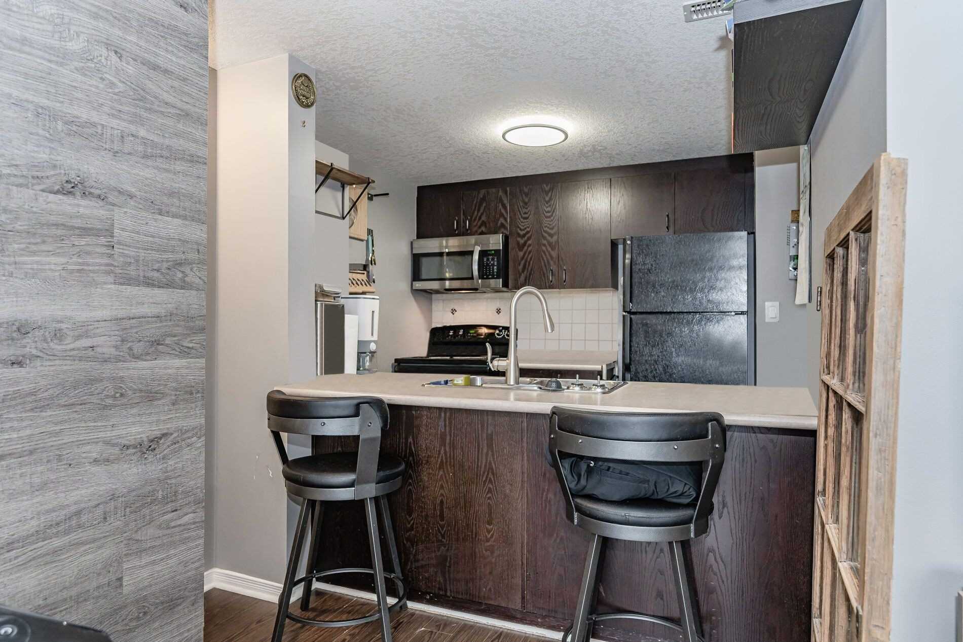 Listing X5930333 - Large Photo # 3