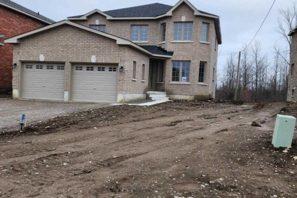 41 Carew Blvd, Kawartha Lakes
