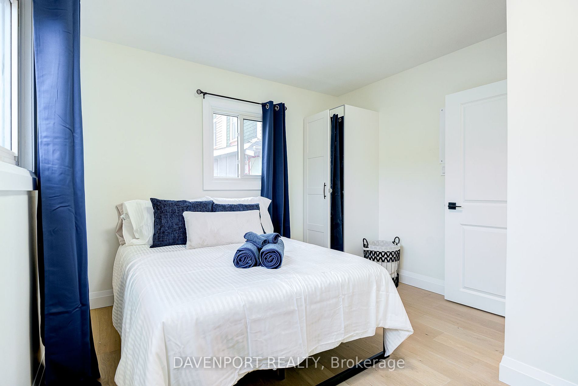 27 Grenville Avenue