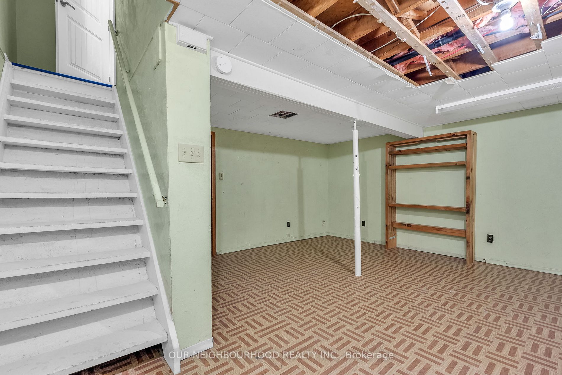 400 Westwood Drive, #A6