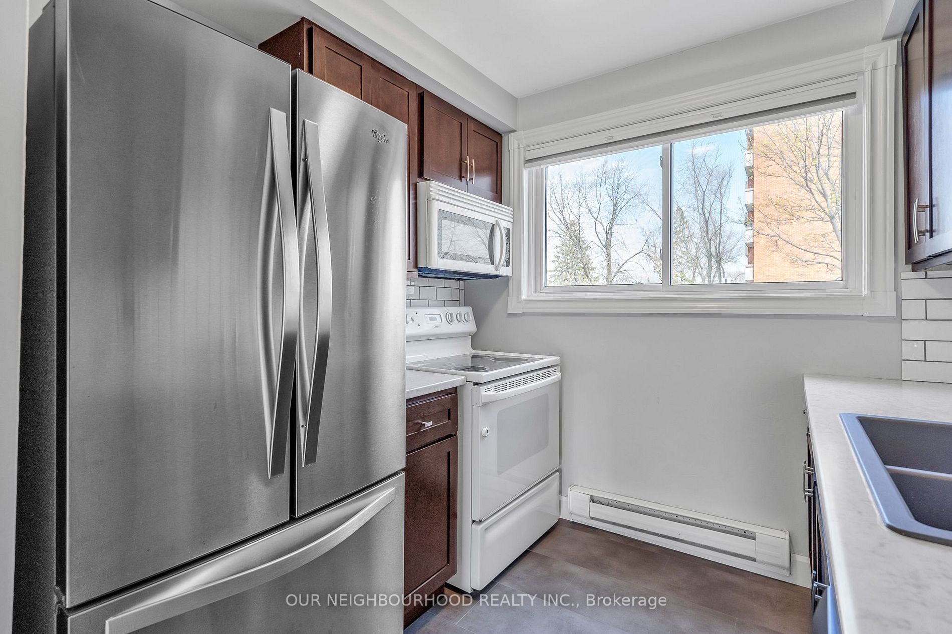 400 Westwood Drive, #A6