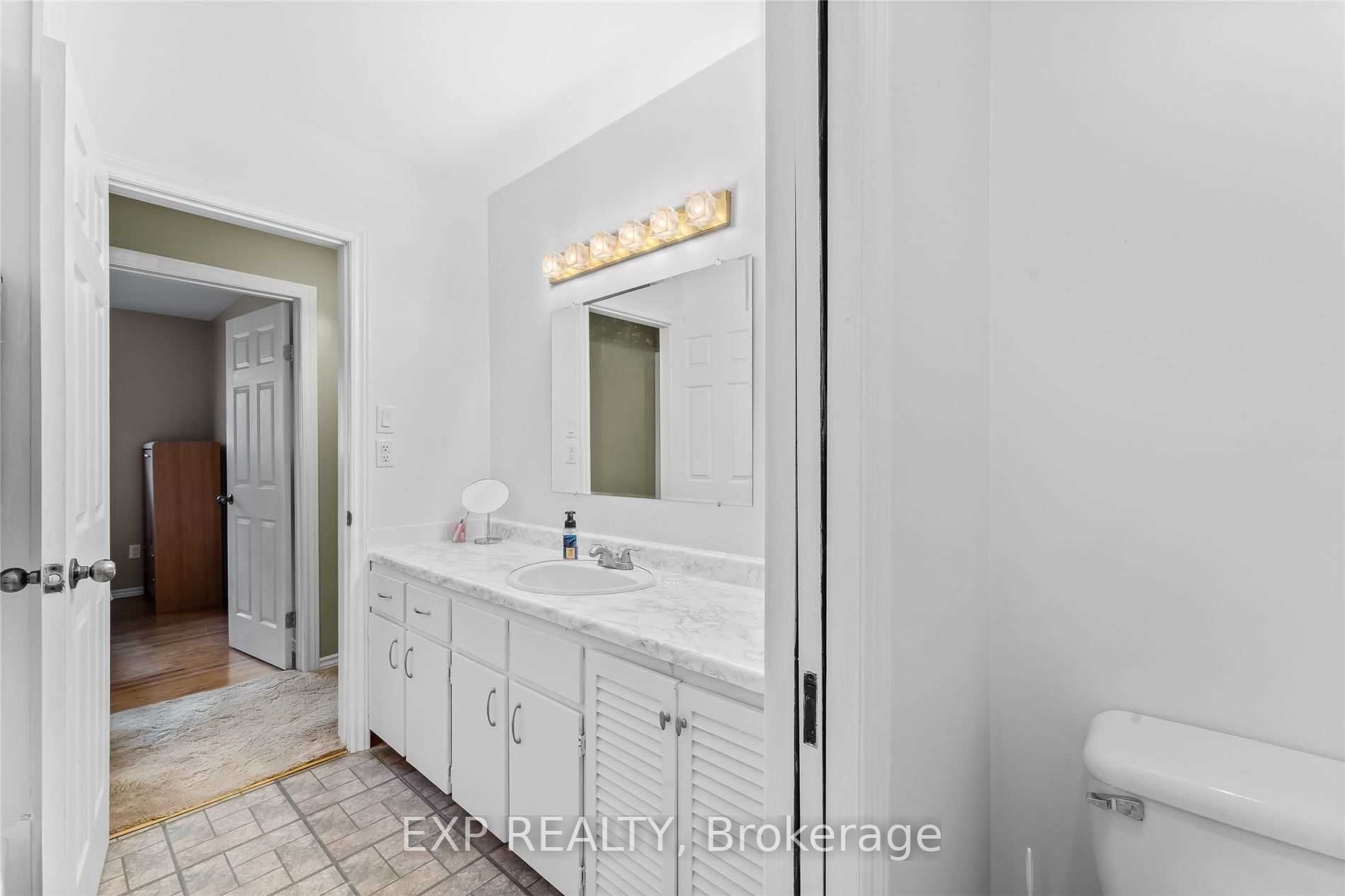 Listing X5932675 - Large Photo # 31