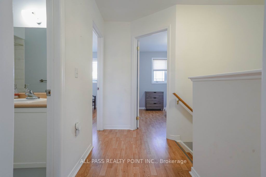 Listing X5933392 - Large Photo # 17