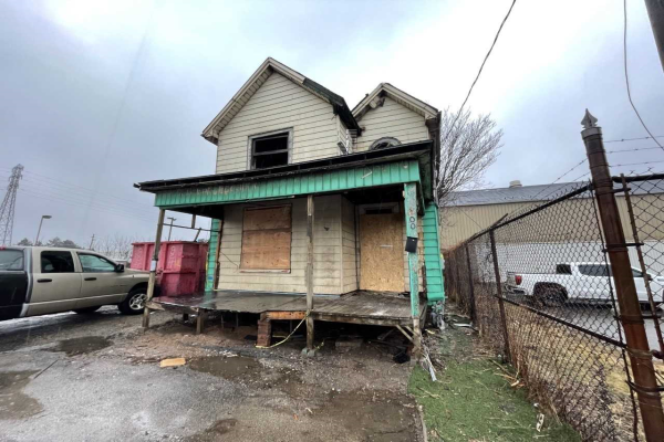 400 Sherman Ave N, Hamilton