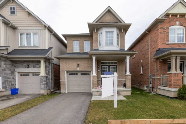 7766 Hackberry Tr, Niagara Falls