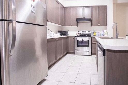 7766 Hackberry Tr