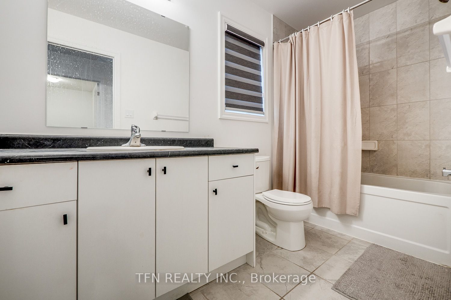 11 Shedrow Pl