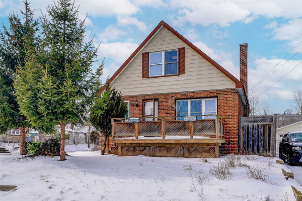 176 Aberfoyle Ave, Hamilton