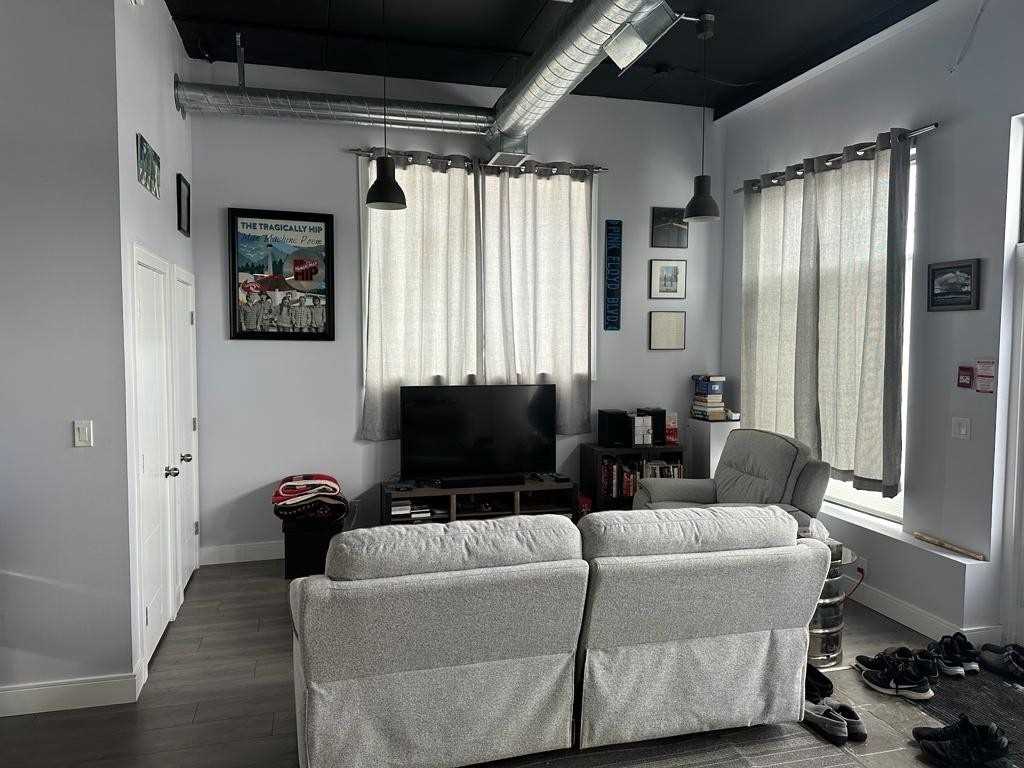 Listing X5936089 - Large Photo # 4