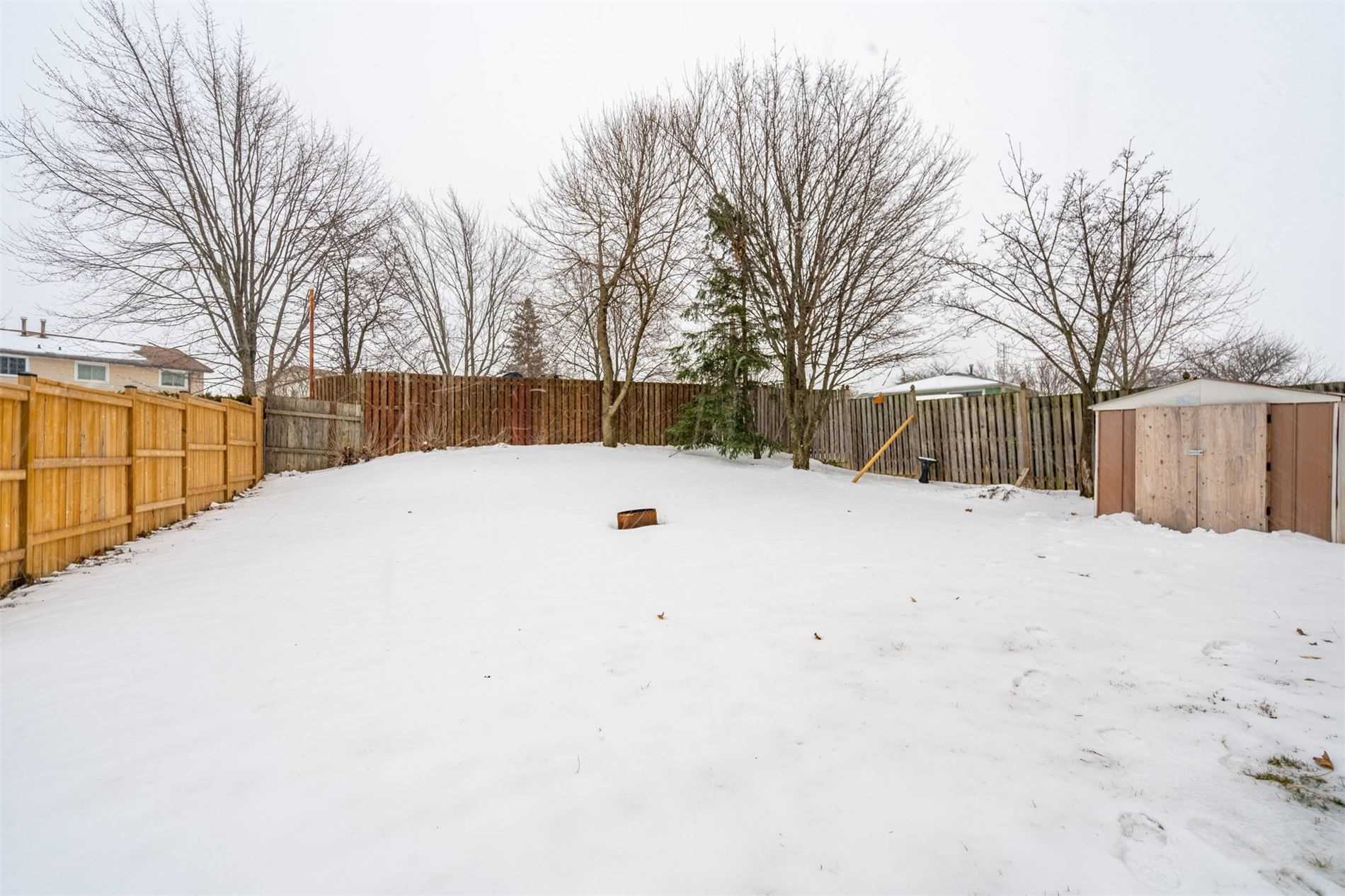 24 Chilton Dr