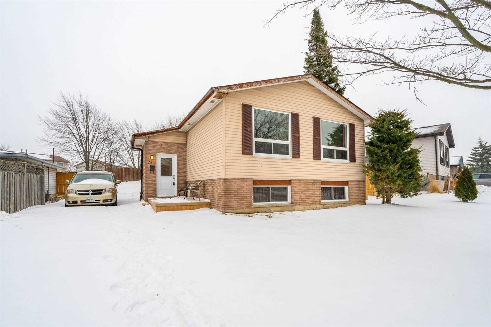 24 Chilton Dr