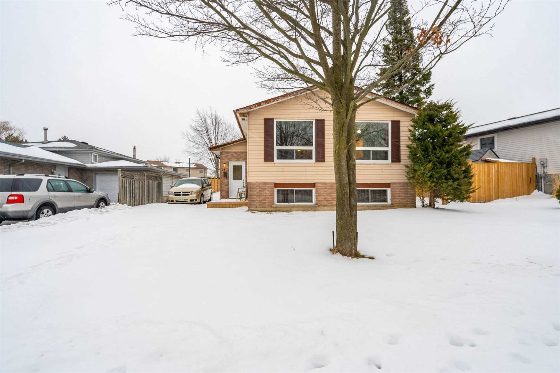 24 Chilton Dr