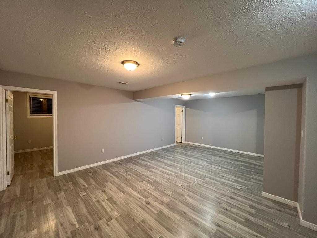 33 Osborn Ave
