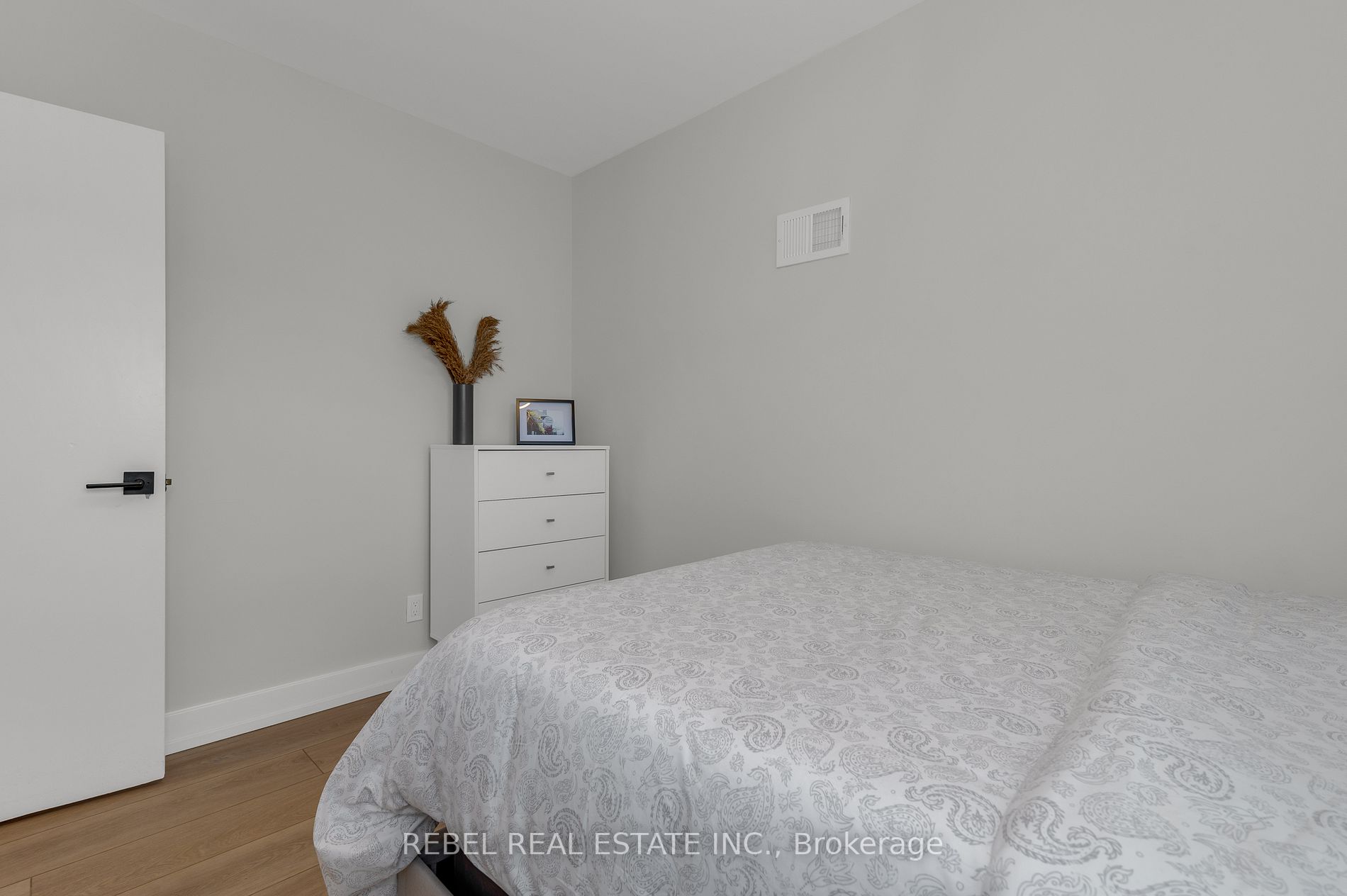 Listing X5936504 - Large Photo # 18