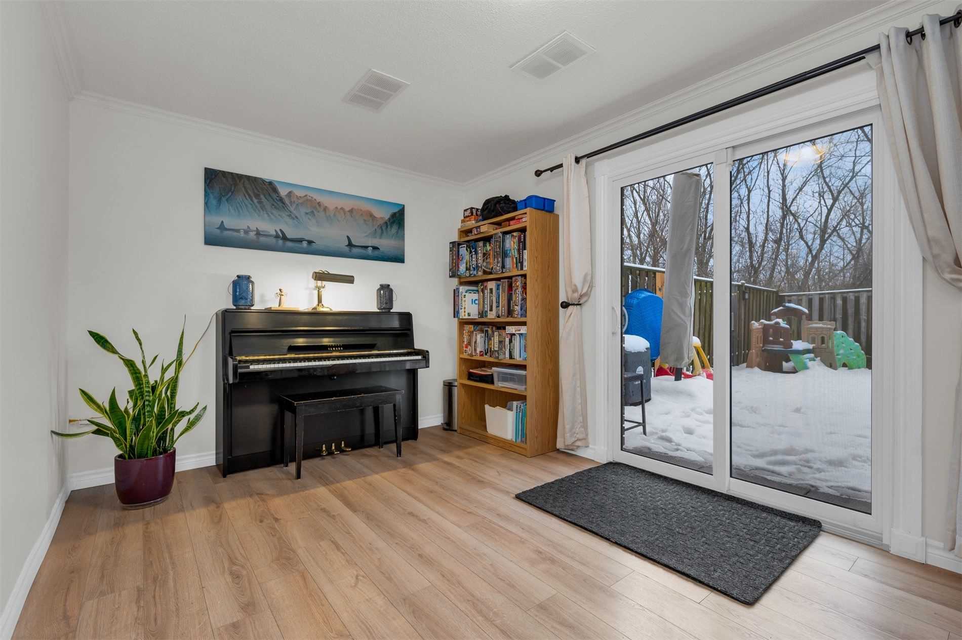 34 Bow Valley Drive, #9