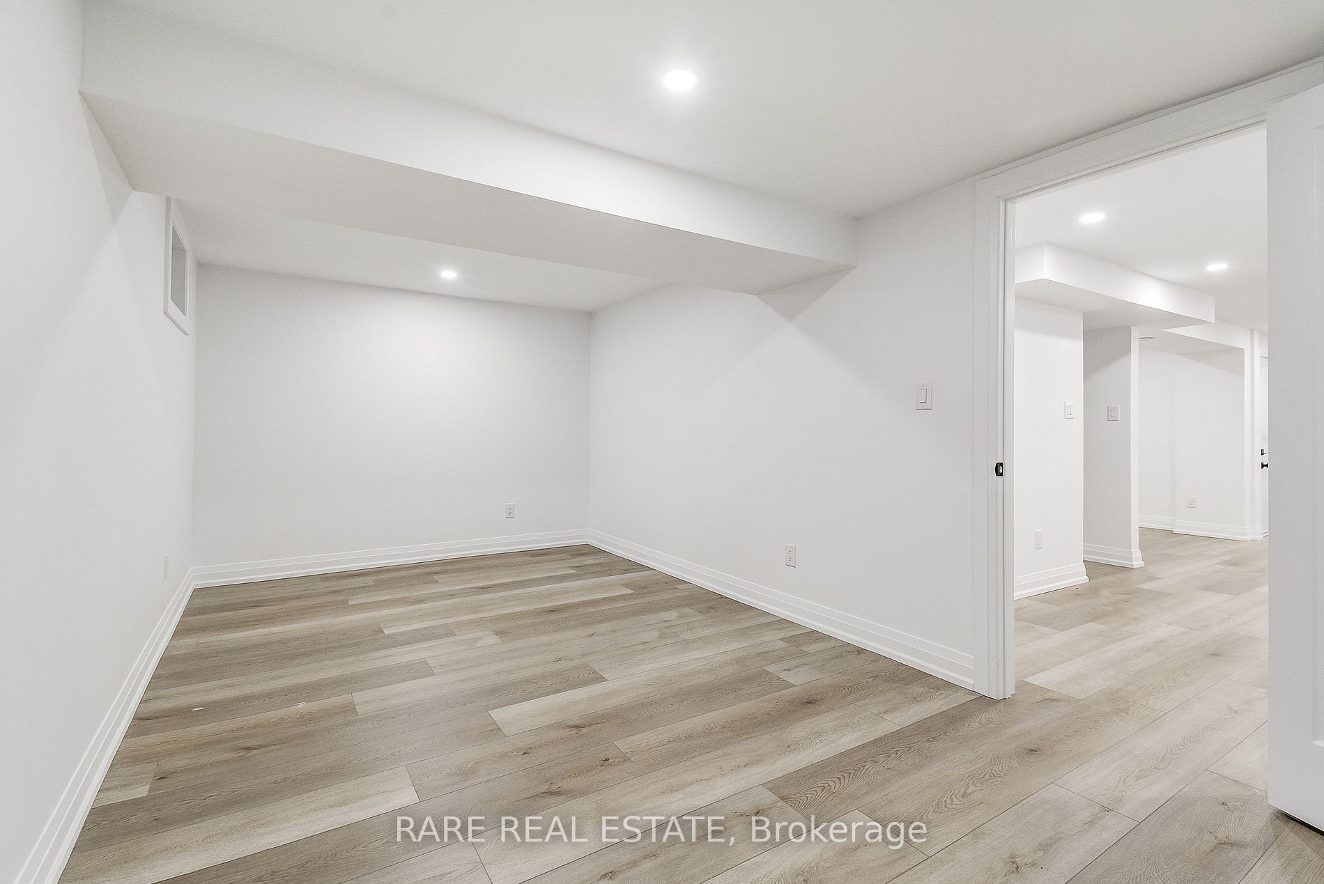 Listing X5937680 - Large Photo # 29