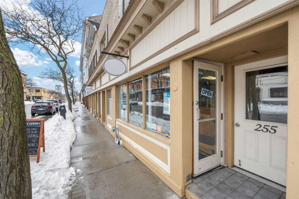 255 Division St, Cobourg