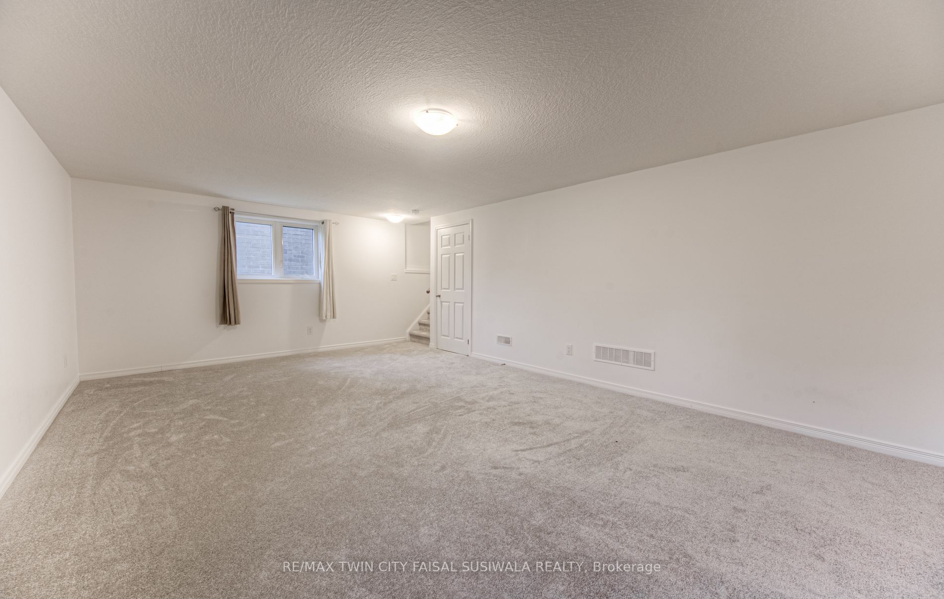 Listing X5938696 - Large Photo # 27